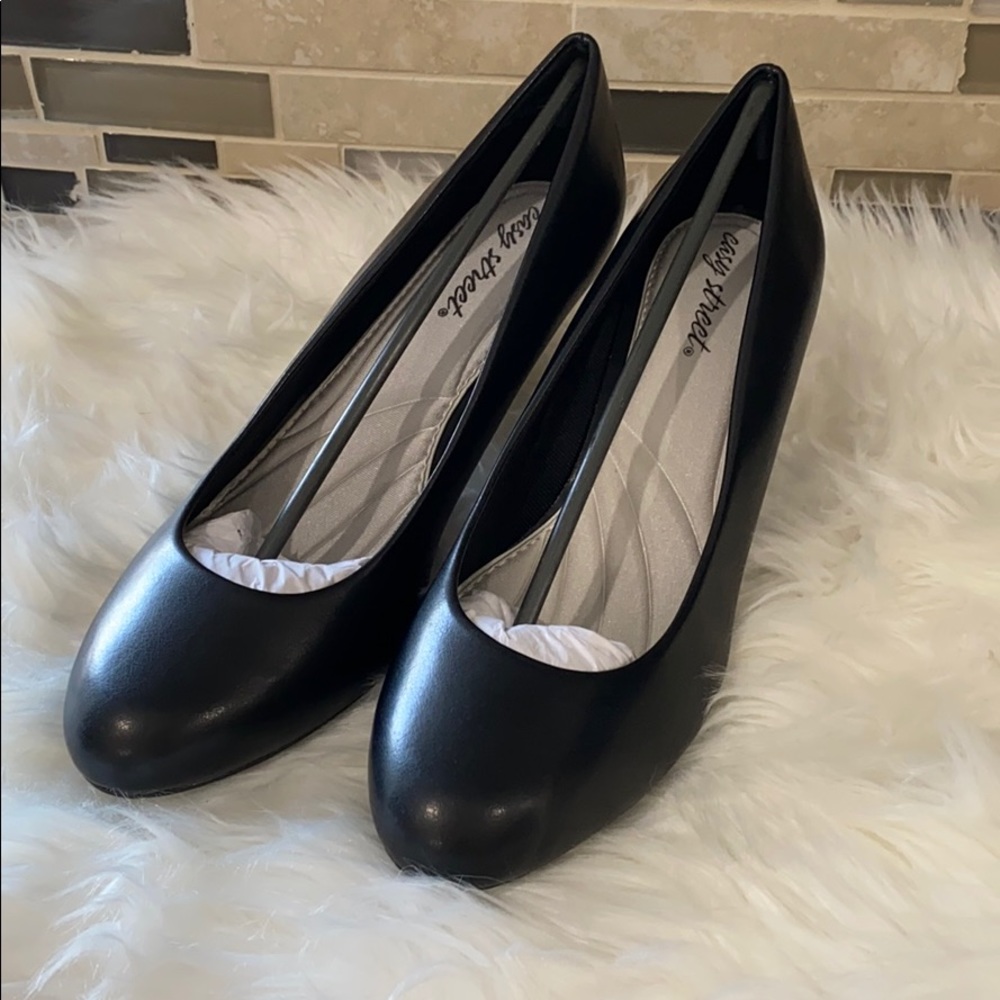 Easy Street Passion Women's Dress Pump - Lehigh - Picture 7 of 10